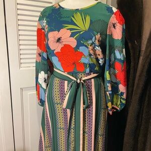 Elegant Floral Long Sleeve Dress